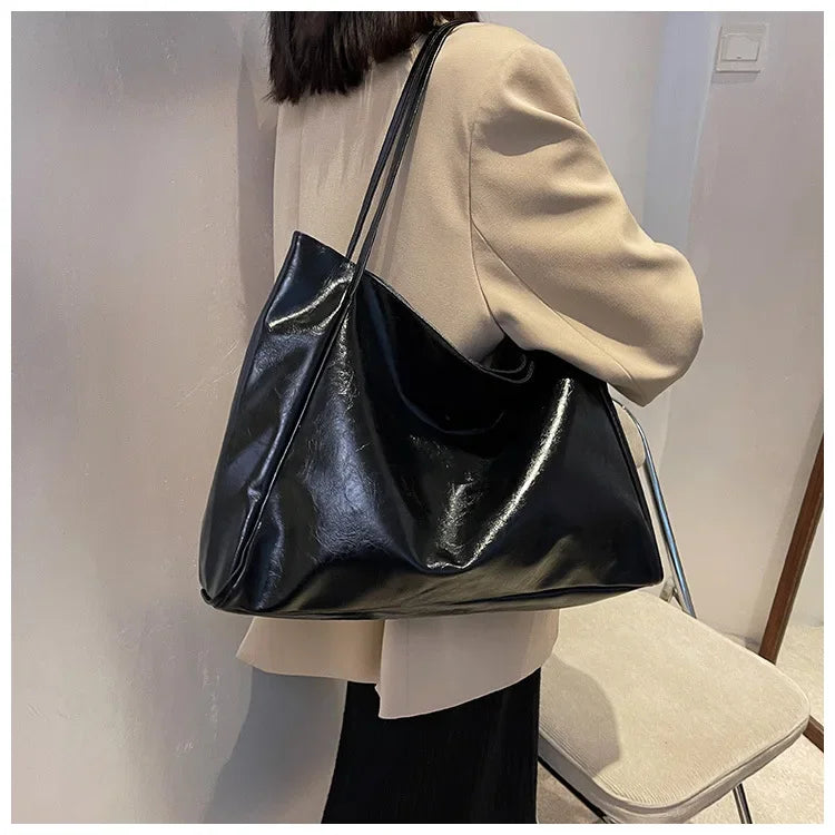 Women Tote Bag Fashion Underarm Pouch Large Capacity Soft Pu Leather Shoulder Bag Retro Crossbody Bag Casual Portable BucketBags